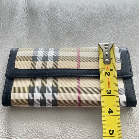 WALLET BIFOLD GORGEOUS LEATHER CLASSIC PATTERN - Picture 8 of 10